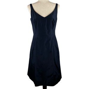 An Audrey Hepburn Movie! This Ann Taylor Navy Blue 100% Silk Dress Size 6